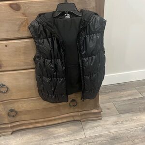 Avia Black Quilted Vest